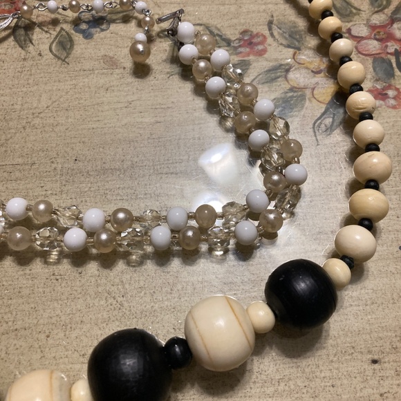 Necklaces - Bundle of 2 - Picture 2 of 3